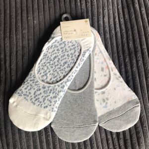 NWT sock liners